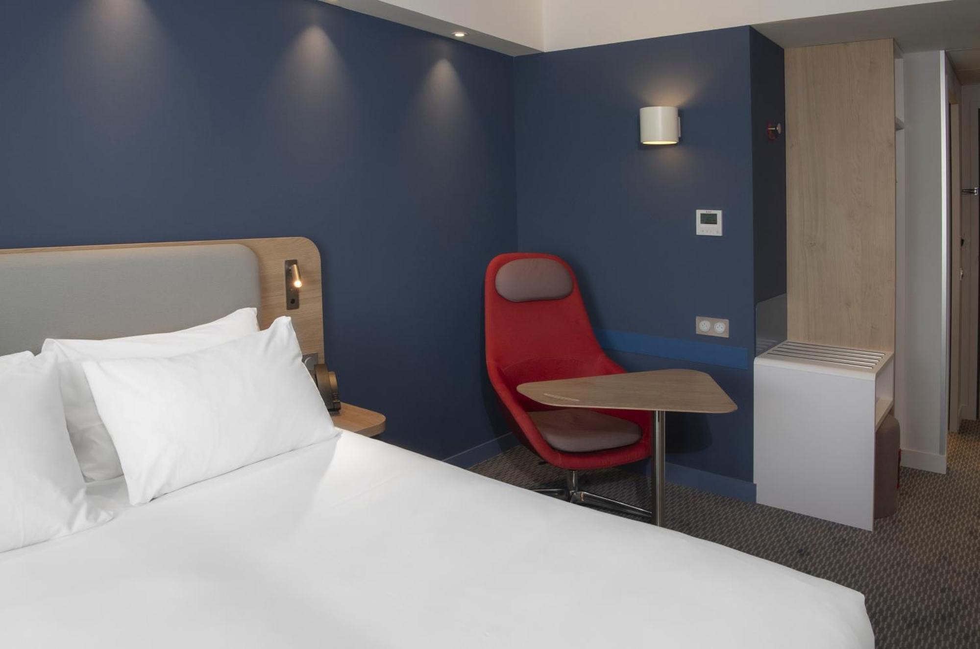 Holiday Inn Express Caen Epron By Ihg 외부 사진