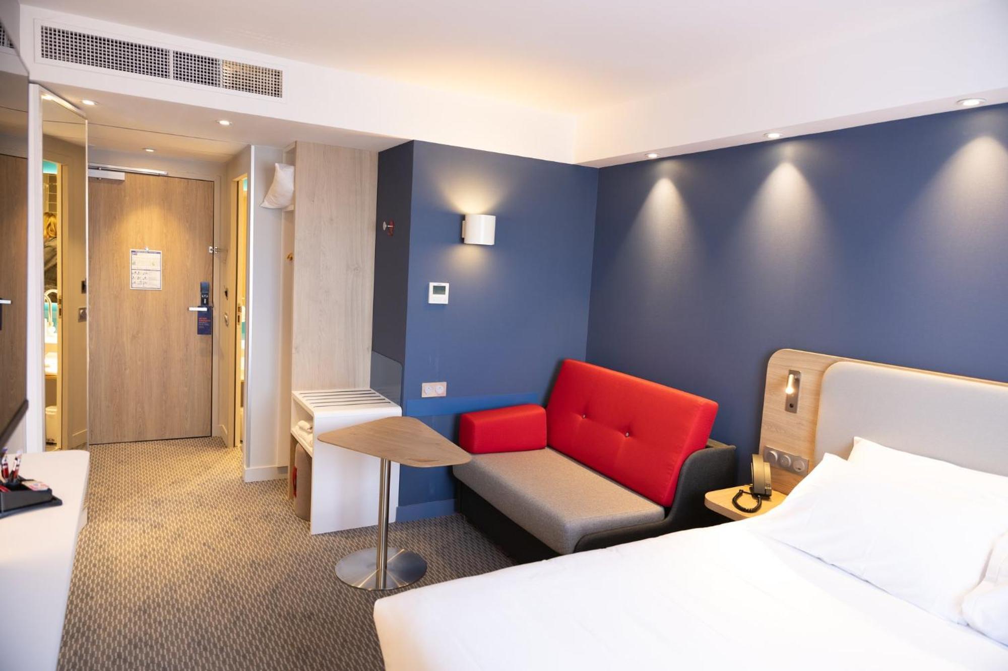 Holiday Inn Express Caen Epron By Ihg 외부 사진