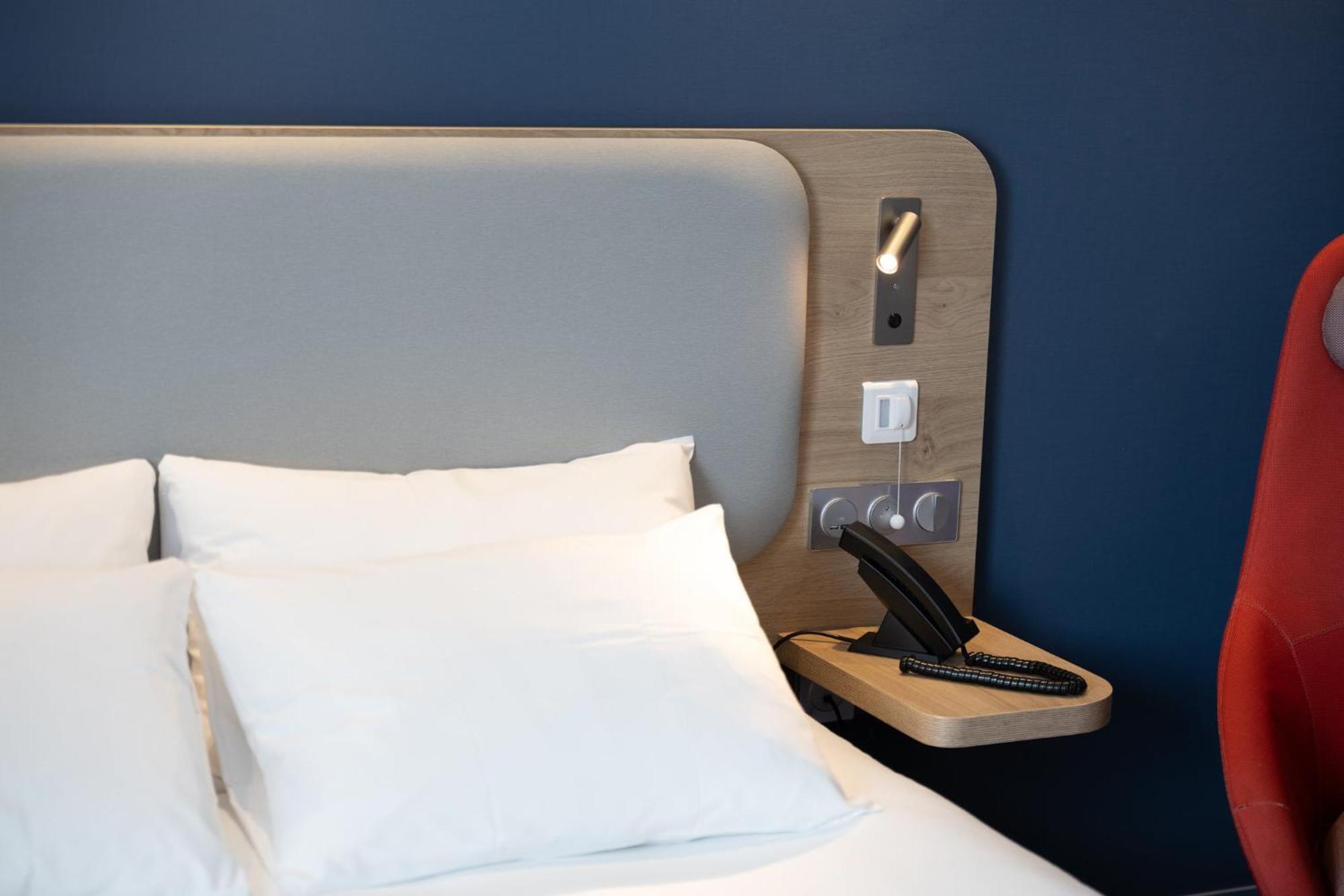 Holiday Inn Express Caen Epron By Ihg 외부 사진