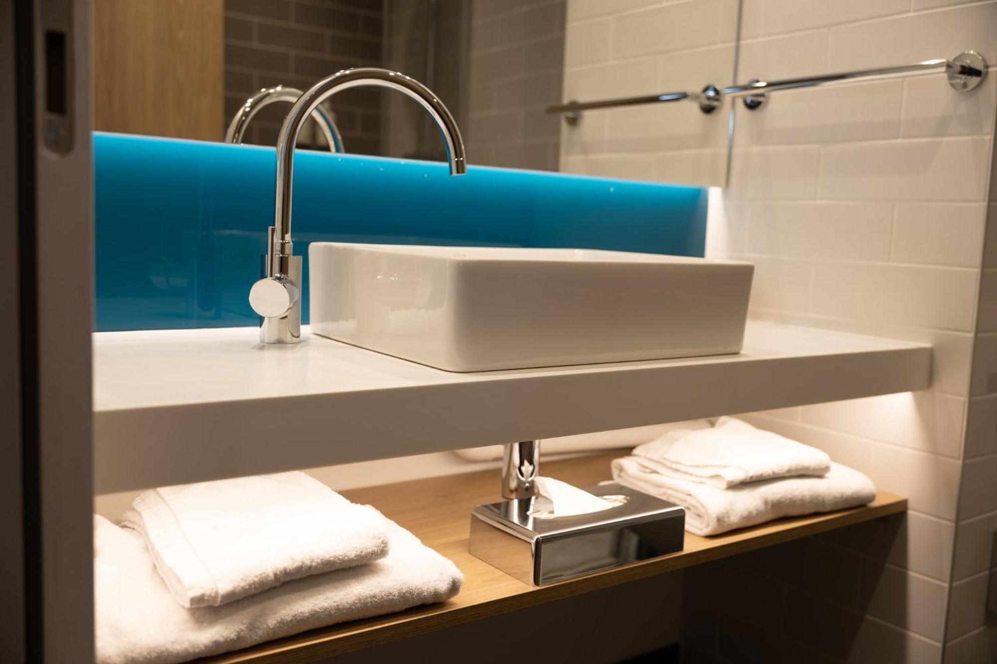 Holiday Inn Express Caen Epron By Ihg 외부 사진